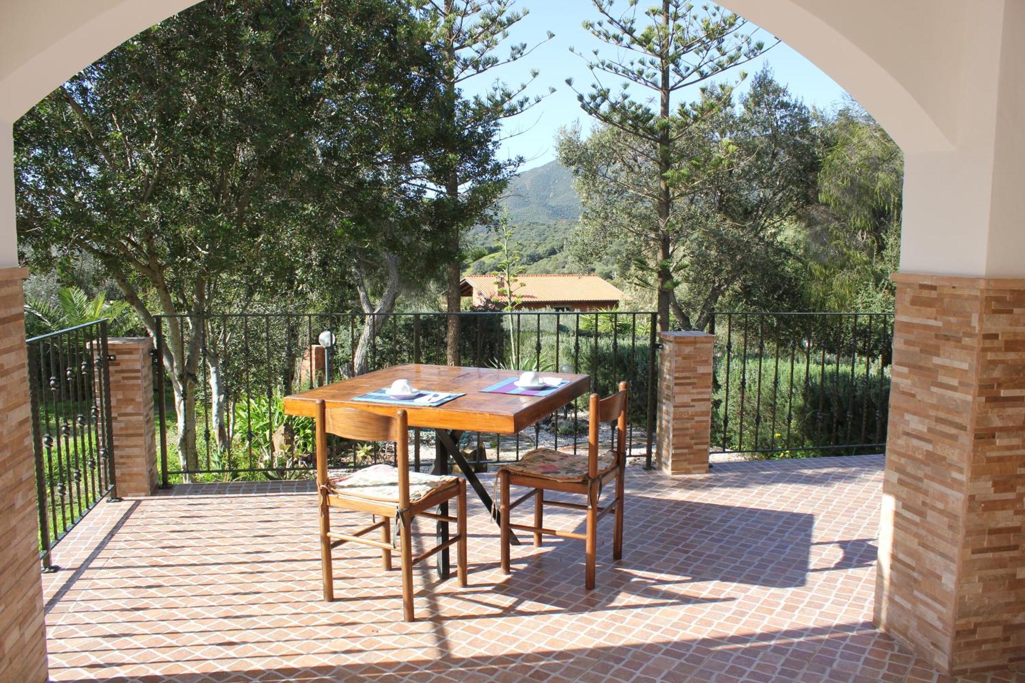 Villa Gardenrocks à Fluminimaggiore Extérieur photo